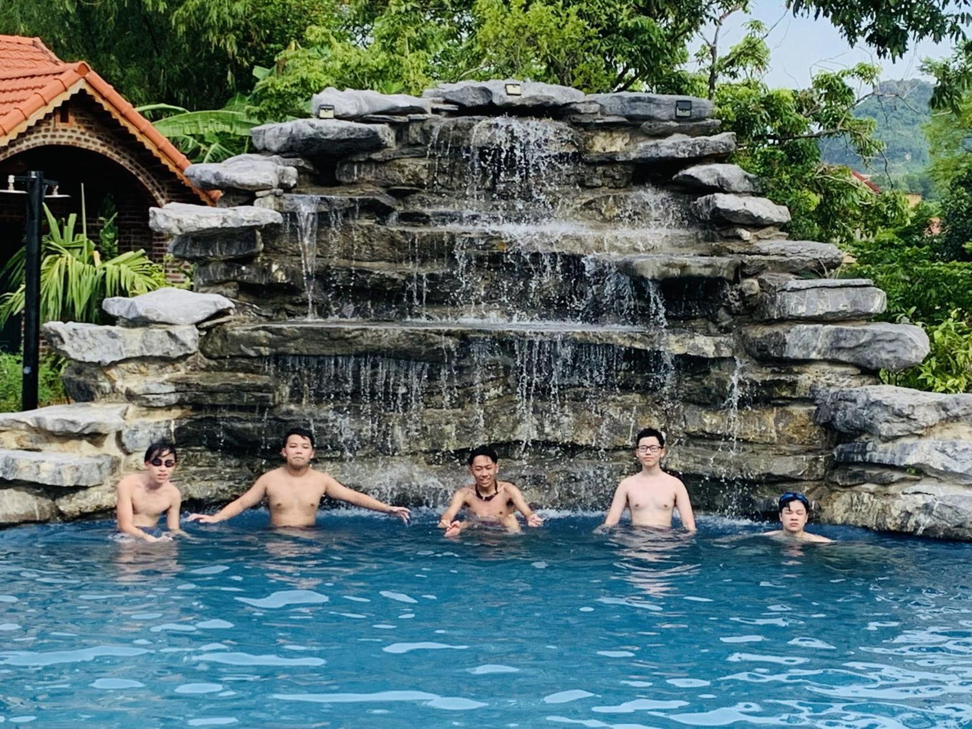 Dinh Gia Home Villa & Resort Ninh Binh Værelse billede