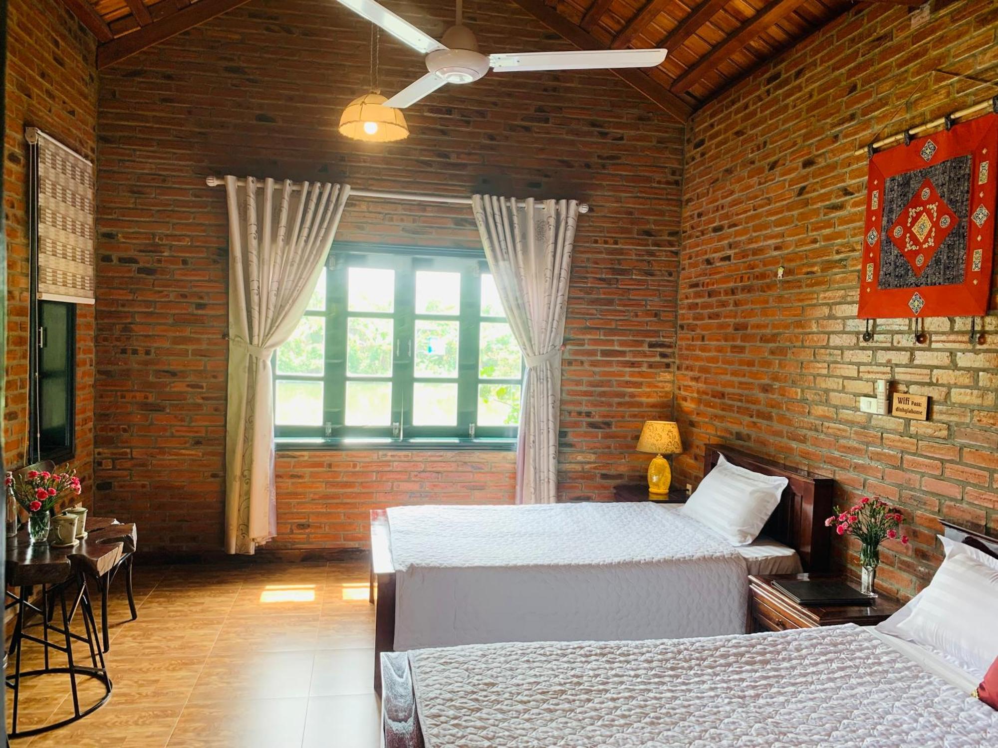 Dinh Gia Home Villa & Resort Ninh Binh Værelse billede